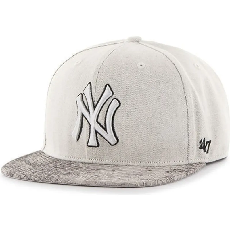 petten-plat-grijs-snapback-van-new-york-yankees-mlb-van-47-brand petten-plat-grijs-snapback-van-new-york-yankees-mlb-van-47-brand