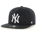 petten-plat-zwart-snapback-van-new-york-yankees-mlb-van-47-brand