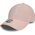 petten-gebogen-roze-verstelbare-band-9forty-linen-van-new-york-yankees-mlb-van-new-era