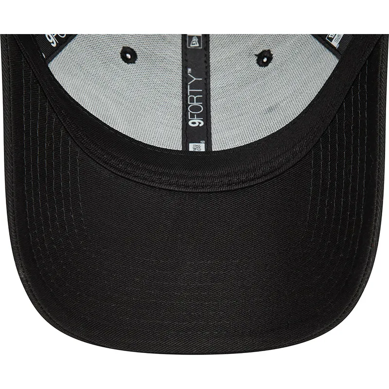 svart-bojd-keps-snapback-9forty-fran-haas-f1-team-formula-1-av-new-era