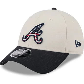 Casquette courbée beige et bleue marine snapback 9FORTY Stretch Snap 4th of July Atlanta Braves MLB New Era