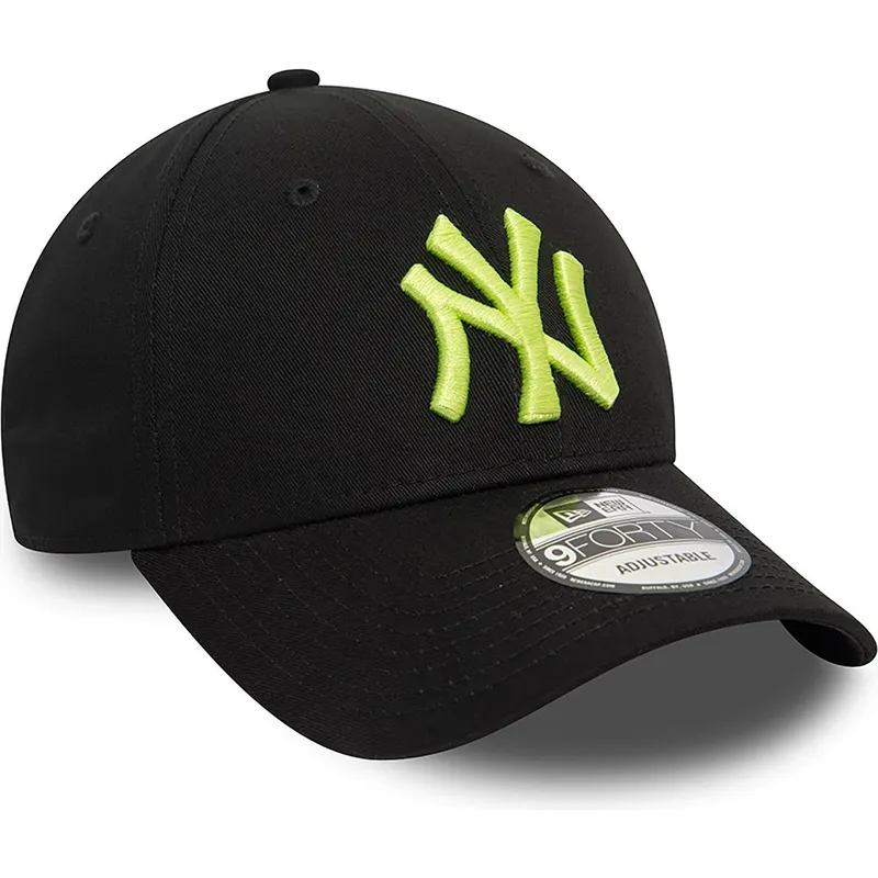 petten-gebogen-zwart-verstelbaar-9forty-league-essential-van-new-york-yankees-mlb-van-new-era