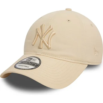 Justerbar beige kurvbåge med beige logotyp 9TWENTY League Essential från New York Yankees MLB av New Era