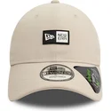 cappellino-beige-regolabile-curvo-9twenty-repreve-di-new-era