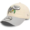 gorra-curva-beige-y-gris-ajustable-9twenty-washed-de-bugs-bunny-looney-tunes-de-new-era