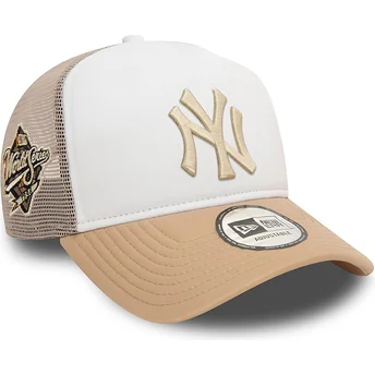 Gorra trucker blanca y beige A Frame World Series de New...