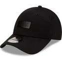 sort-justerbar-9forty-matte-metal-kasket-med-buet-skygge-fra-red-bull-racing-formula-1-af-new-era