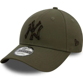 Gorra curva verde ajustable 9FORTY Seasonal Infill de New York Yankees MLB de New Era