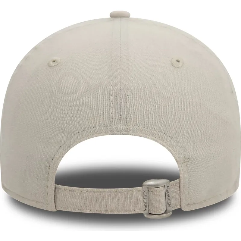 bojd-beige-justerbar-keps-med-lila-logotyp-9forty-repreve-mini-logo-fran-new-york-yankees-mlb-av-new-era