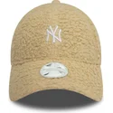 petten-gebogen-beige-verstelbaar-9forty-borg-van-new-york-yankees-mlb-van-new-era