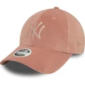 new-era-curved-brim-women-9forty-velour-diamante-new-york-yankees-mlb-pink-adjustable-cap