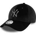 cappellino-curvo-nero-regolabile-da-donna-9forty-velour-diamante-dei-new-york-yankees-mlb-di-new-era