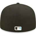 cappello-piatto-nero-aderente-59fifty-ac-perf-dei-miami-marlins-mlb-di-new-era