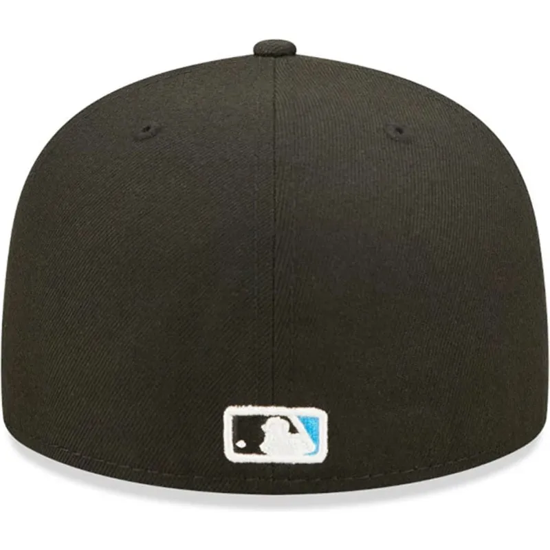 petten-plat-zwart-fitted-59fifty-ac-perf-van-miami-marlins-mlb-van-new-era