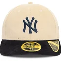 gorra-curva-beige-y-azul-marino-ajustada-59fifty-low-profile-cord-de-new-york-yankees-mlb-de-new-era