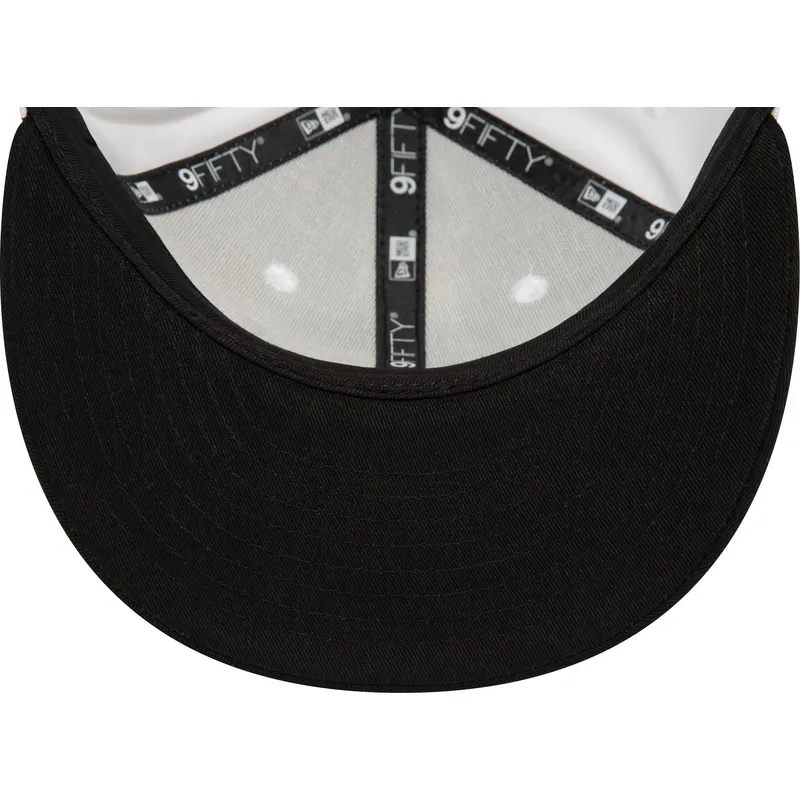 petten-plat-zwart-snapback-9fifty-white-crown-patch-van-los-angeles-lakers-nba-van-new-era petten-plat-zwart-snapback-9fifty-white-crown-patch-van-los-angeles-lakers-nba-van-new-era