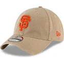 gorra-curva-beige-ajustable-9twenty-core-classic-de-san-francisco-giants-mlb-de-new-era