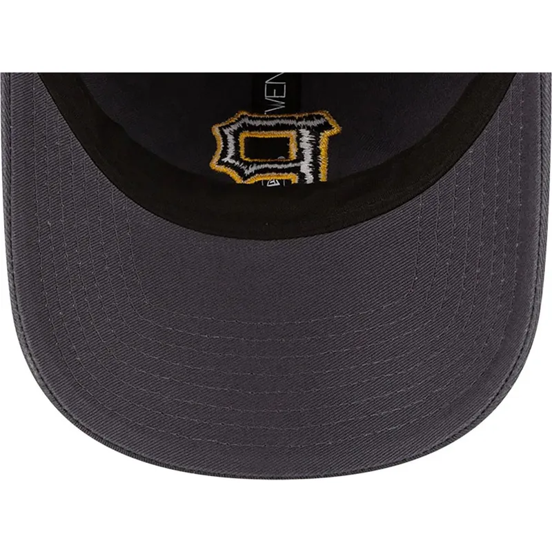 petten-gebogen-grijs-verstelbare-band-9twenty-core-classic-van-pittsburgh-pirates-mlb-van-new-era