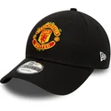 petten-gebogen-zwart-verstelbare-band-9forty-essential-van-manchester-united-football-club-premier-league-van-new-era