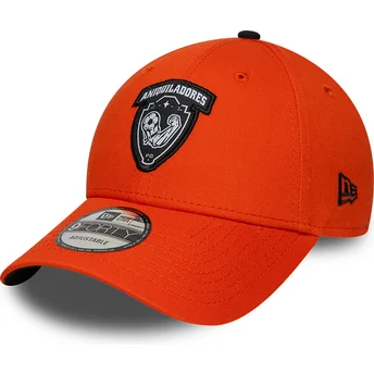 Petten gebogen oranje verstelbare band 9FORTY Core van Aniquiladores FC Kings League van New Era