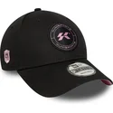 petten-gebogen-zwart-verstelbare-band-9forty-core-van-kunisports-kings-league-van-new-era