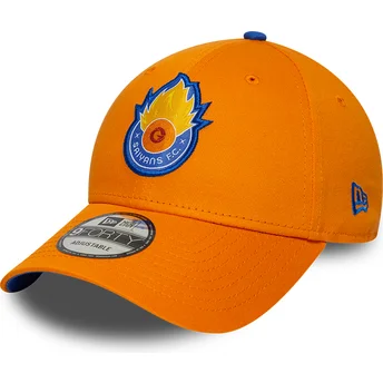 Petten gebogen oranje verstelbare band 9FORTY Core van Saiyans FC Kings League van New Era