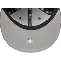 petten-plat-zwart-fitted-59fifty-classic-van-toronto-raptors-nba-van-new-era