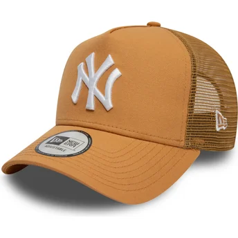 New Era MLB New York Yankees 9FORTY A Frame League Essential hellbraune Trucker-Kappe
