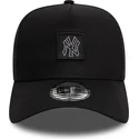 new-era-curved-brim-9forty-a-frame-metallic-patch-new-york-yankees-mlb-black-snapback-cap