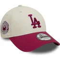 gorra-curva-beige-y-roja-ajustable-con-logo-rojo-9forty-world-series-patch-de-los-angeles-dodgers-mlb-de-new-era