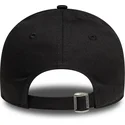 svart-justerbar-damkeps-med-bojd-skarm-9twenty-flame-visor-fran-new-era
