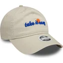 petten-gebogen-beige-verstelbare-band-9twenty-van-take-it-easy-van-new-era