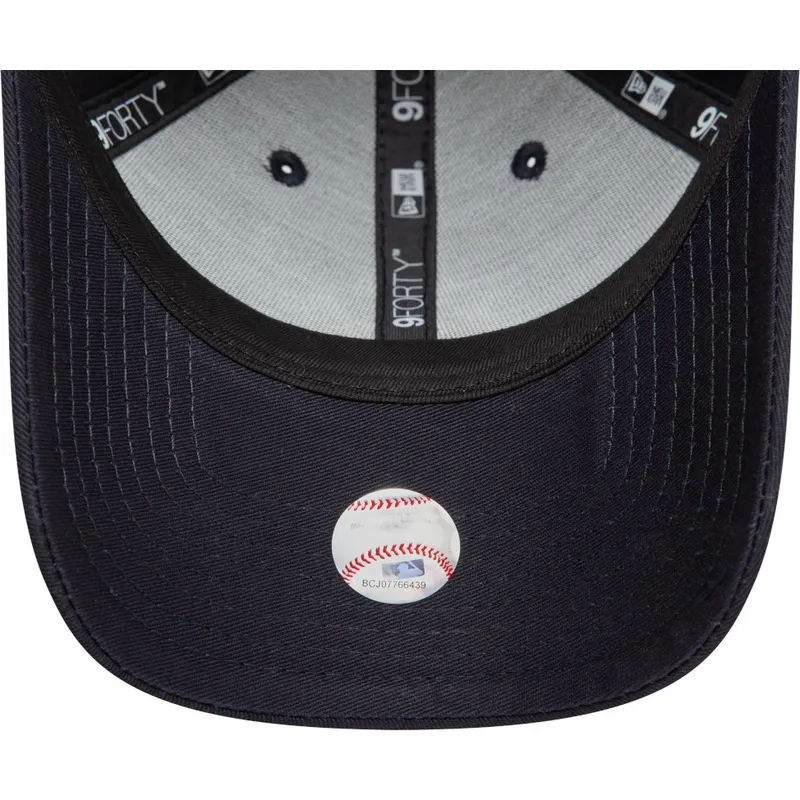 marineblaue-gebogene-kappe-9forty-fruit-icon-der-new-york-yankees-mlb-von-new-era