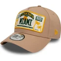 cappello-curvo-marrone-chiaro-snapback-9forty-a-frame-license-plate-di-miami-citta-e-spiagge-di-new-era