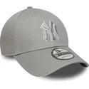 casquette-courbee-grise-ajustable-9forty-outline-new-york-yankees-mlb-new-era