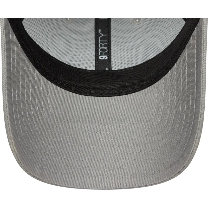 cappellino-grigio-curvo-regolabile-9forty-outline-dei-new-york-yankees-mlb-di-new-era