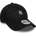 justerbar-sort-kurvet-kasket-9twenty-mini-logo-fra-new-york-yankees-mlb-fra-new-era