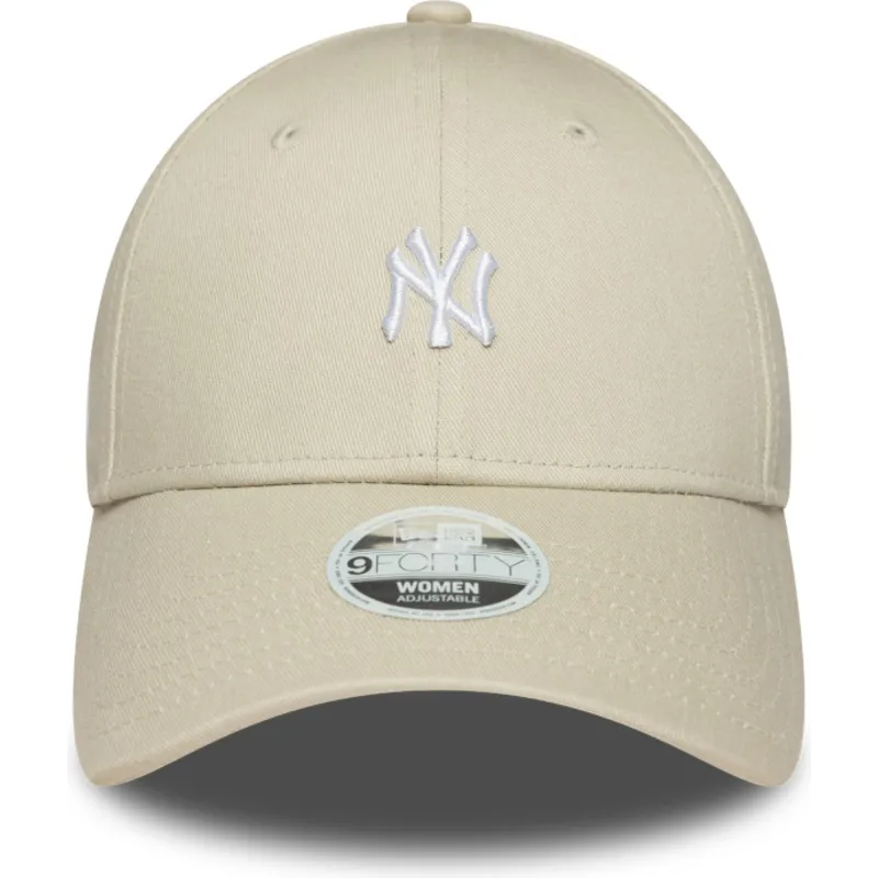 beige-gebogene-verstellbare-damenkappe-9forty-mini-logo-der-new-york-yankees-mlb-von-new-era