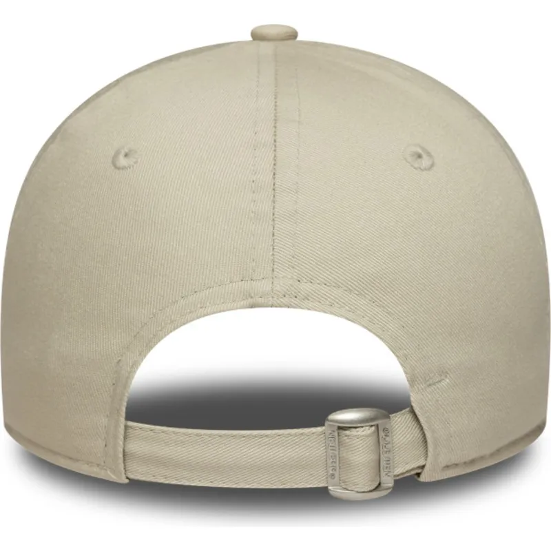 buet-beige-justerbar-kasket-til-kvinder-9forty-mini-logo-fra-new-york-yankees-mlb-fra-new-era