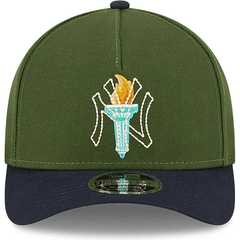 petten-gebogen-meerkleurig-snapback-9forty-m-crown-city-feature-van-new-york-yankees-mlb-van-new-era petten-gebogen-meerkleurig-snapback-9forty-m-crown-city-feature-van-new-york-yankees-mlb-van-new-era