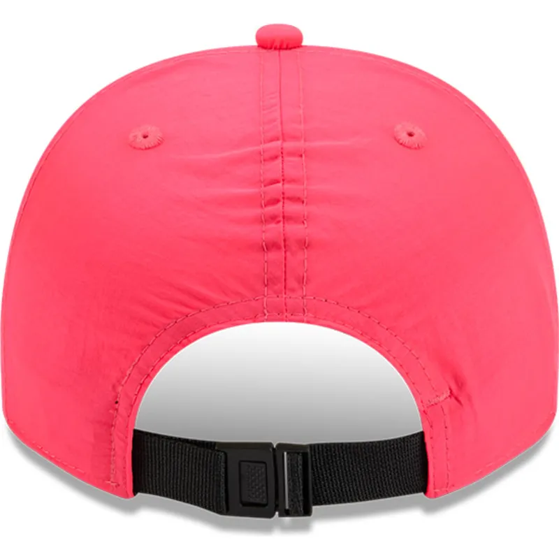 petten-gebogen-roze-verstelbare-band-golfer-everyday-nylon-van-chicago-bulls-nba-van-new-era