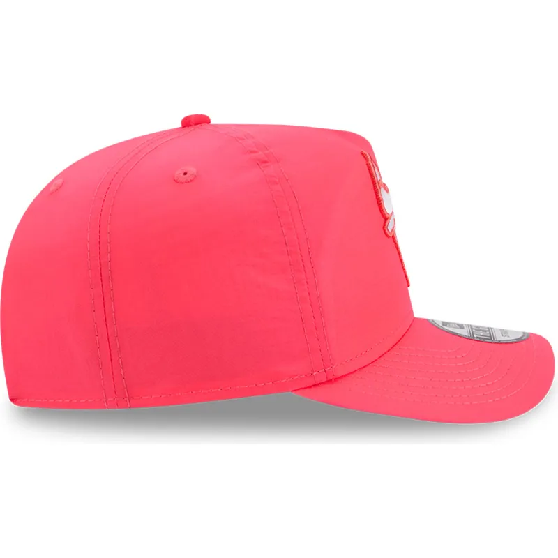 petten-gebogen-roze-verstelbare-band-golfer-everyday-nylon-van-chicago-bulls-nba-van-new-era