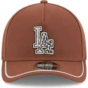 braune-gebogene-snapback-kappe-9forty-m-crown-a-frame-motorsport-der-los-angeles-dodgers-mlb-von-new-era
