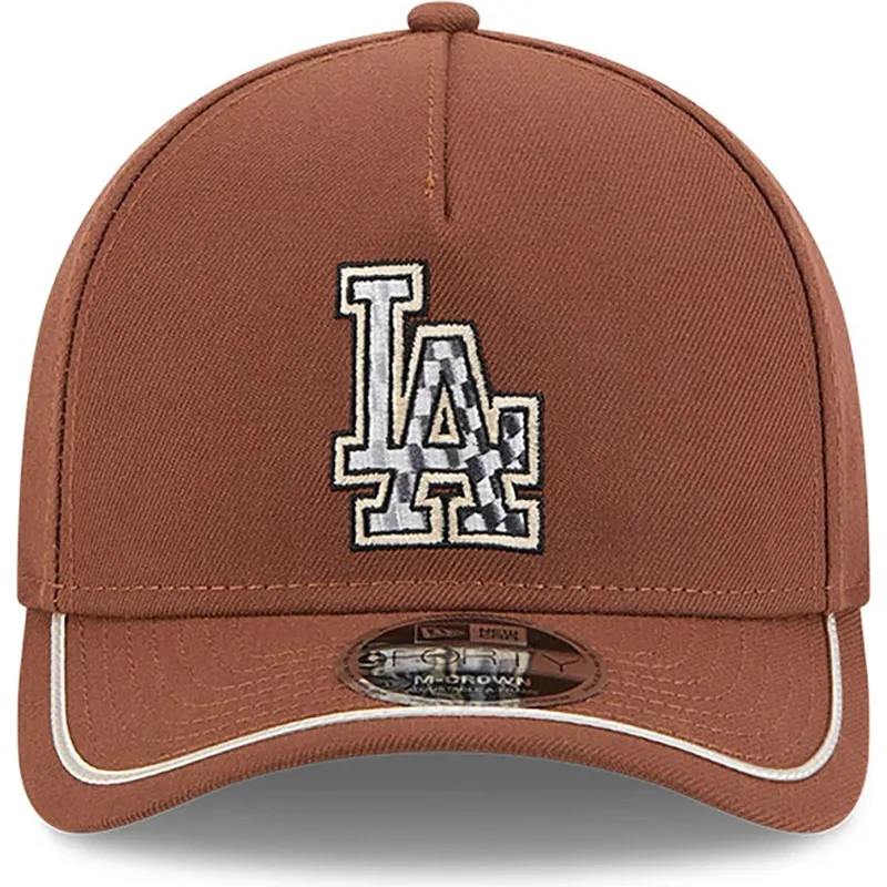 petten-gebogen-bruin-snapback-9forty-m-crown-a-frame-motorsport-van-los-angeles-dodgers-mlb-van-new-era petten-gebogen-bruin-snapback-9forty-m-crown-a-frame-motorsport-van-los-angeles-dodgers-mlb-van-new-era