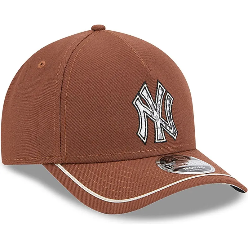 petten-gebogen-bruin-snapback-9forty-m-crown-a-frame-motorsport-van-new-york-yankees-mlb-van-new-era