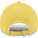 regulowana-zolta-czapka-z-zakrzywionym-daszkiem-9twenty-washed-contrast-los-angeles-lakers-nba-od-new-era