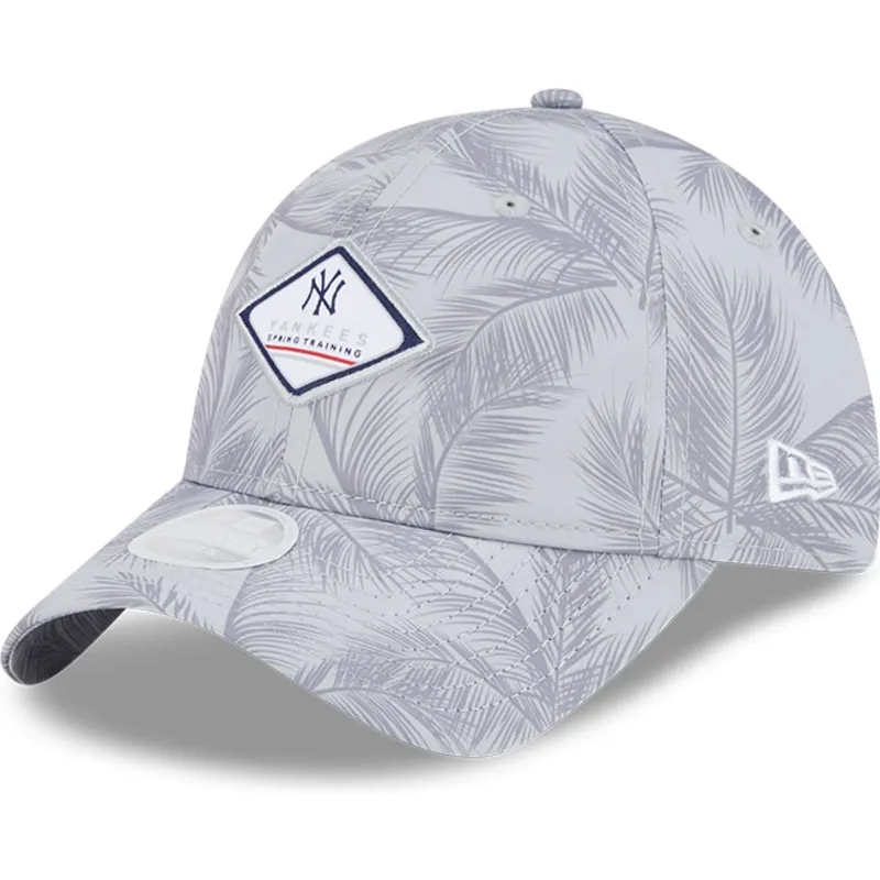 gra-justerbar-buet-kasket-til-kvinder-9twenty-leaf-open-back-spring-training-fan-pack-2025-fra-new-york-yankees-mlb-fra-new-era