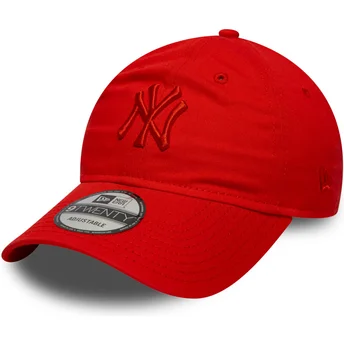 Gorra curva roja ajustable con logo rojo 9TWENTY Colour Pack de New York Yankees MLB de New Era