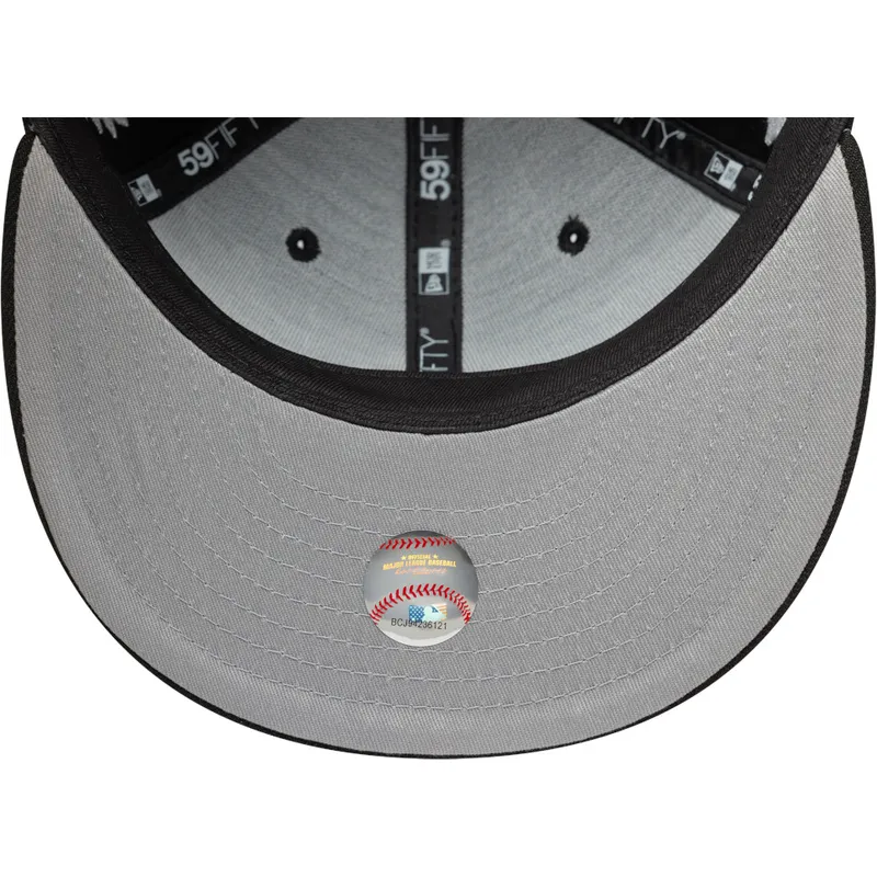 petten-plat-zwart-aangepast-59fifty-mythical-van-new-york-yankees-mlb-van-new-era