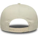 cappellino-piatto-beige-snapback-con-logo-beige-9fifty-original-fit-world-series-dei-new-york-yankees-mlb-di-new-era